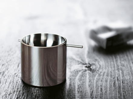 Stelton Aschenbecher aus Edelstahl