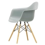 Vitra - Eames Plastic Armchair DAW RE, Ahorn gelblich / hellgrau (Filzgleiter weiß)