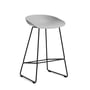 Hay - About A Stool AAS 38 Barhocker H 76, schwarz / concrete grey 2.0 (Filzgleiter)