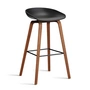HAY - About A Stool AAS 32 H 75 cm, Walnuss lackiert / Stahl schwarz / black 2.0 (Kunststoffgleiter)