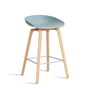 Hay - About A Stool AAS 32 H 75 cm, Eiche geseift / Edelstahl / dusty blue 2.0 (Filzgleiter)