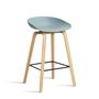 HAY - About A Stool AAS 32 H 65 cm, Eiche lackiert / Stahl schwarz / dusty blue 2.0 (Kunststoffgleiter)