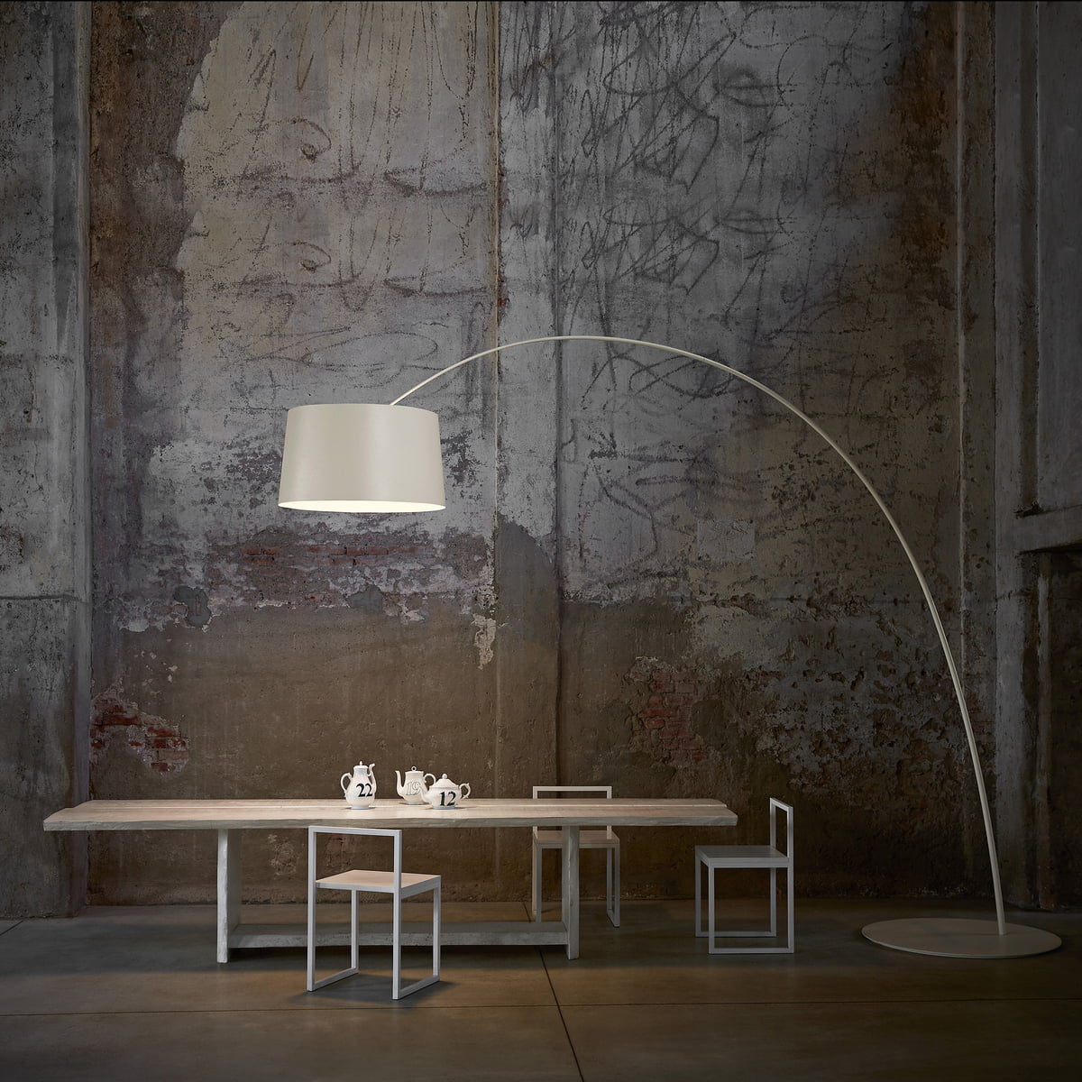 Foscarini Twiggy Bogenleuchte, dimmbar, weiß Foscarini Twiggy Bogenleuchte, dimmbar, weiß