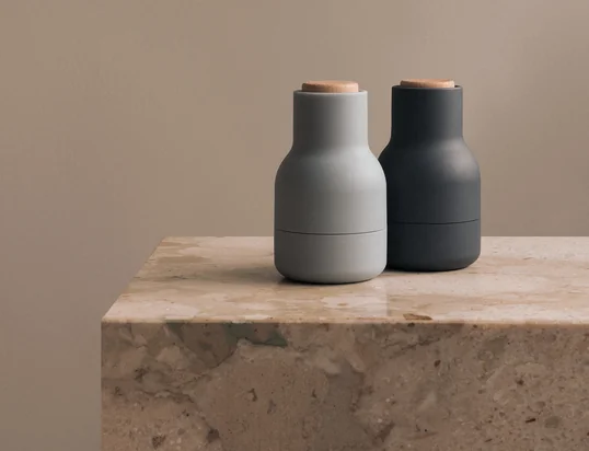 Finden Sie Salz- und Pfeffermühlen, Kräutertöpfe, Gewürzstreuer und mehr ...