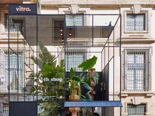 Vitra - Mailänder Möbelmesse - Pflanze