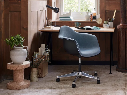 Vitra - Eames Plastic Armchair PACC