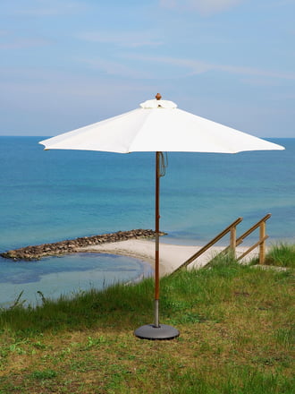 Skagerak Catania Design-Sonnenschirm in Weiß