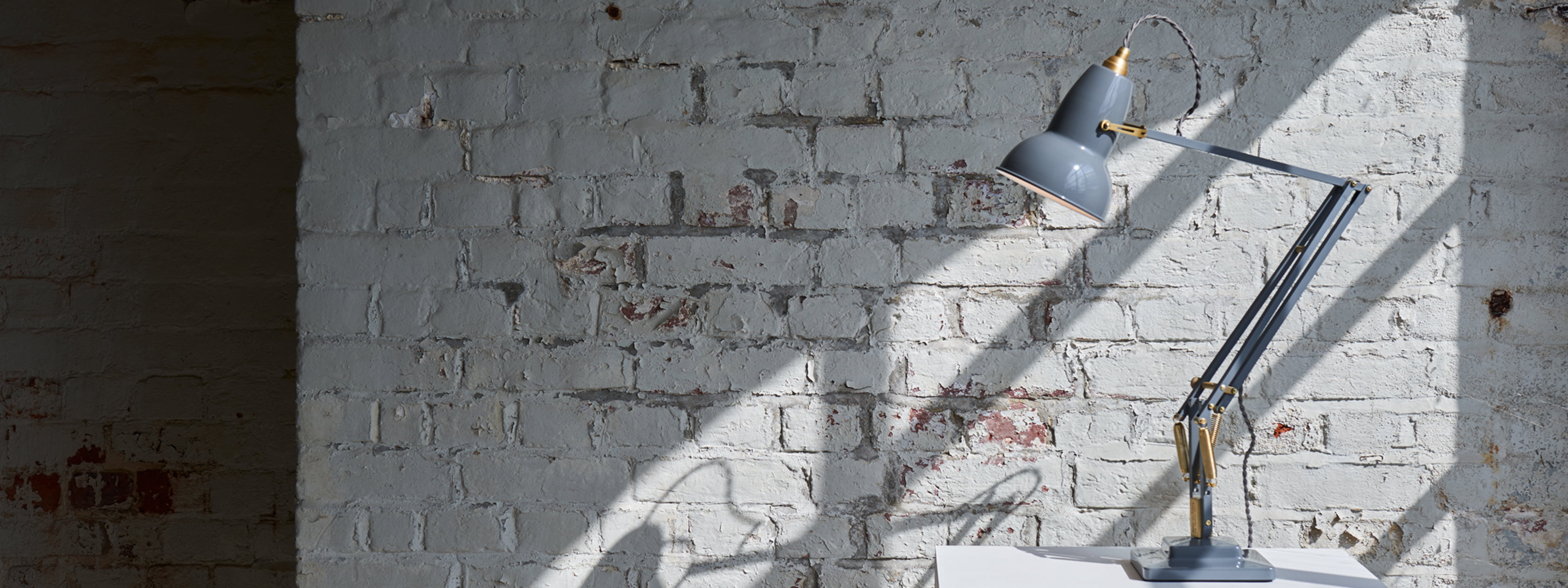 Cheese Leuchte aus Beton | Architonic Cheese Leuchte aus Beton | Architonic