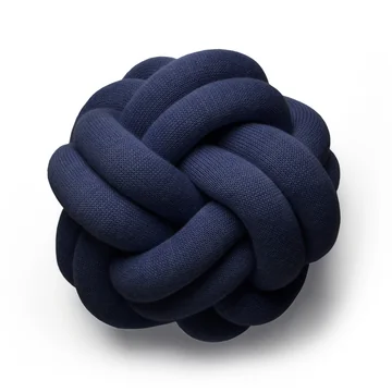 Knot Kissen, navy von Design House Stockholm