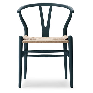 CH24 Wishbone Chair, soft north sea / Naturgeflecht von Carl Hansen