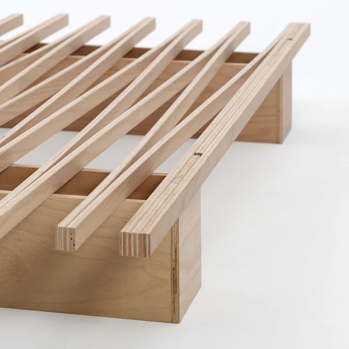 Das verstellbare v Bett von Tojo