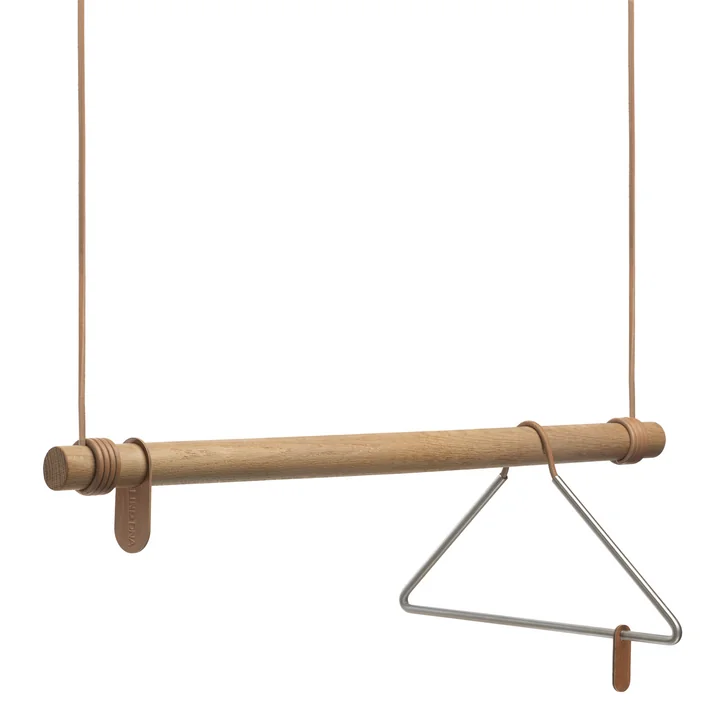 Hanger Kleiderbügel und Swing Hängegarderobe von Lind DNA