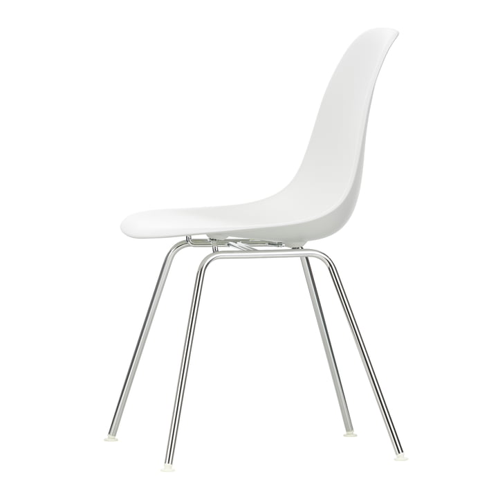 Eames Plastic Side Chair DSX von Vitra in verchromt / weiß