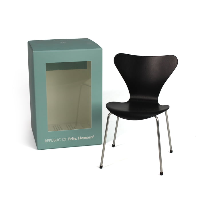Miniatur Serie 7 Stuhl von Fritz Hansen in Schwarz