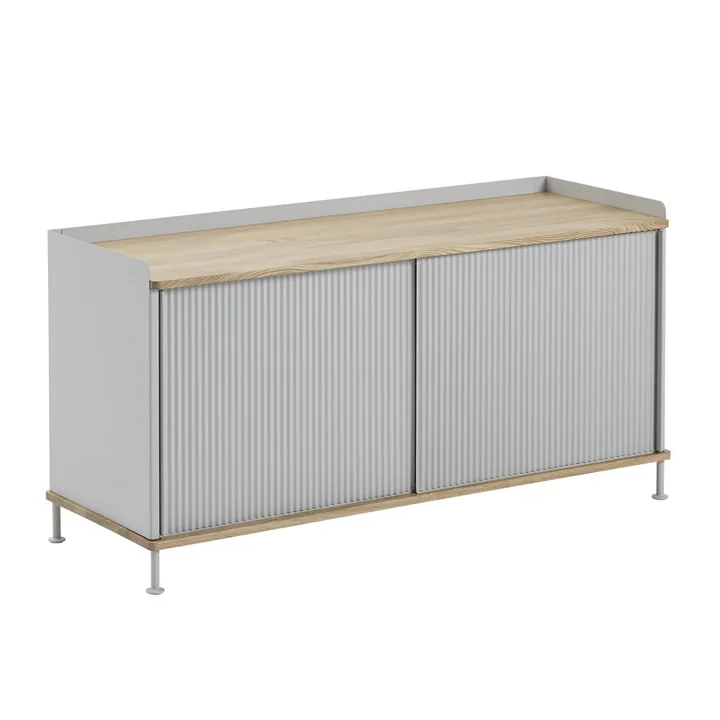 Enfold Sideboard niedrig von Muuto in Eiche / Grau