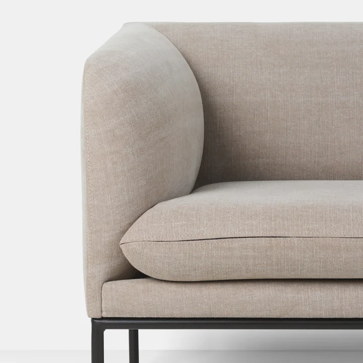 Turn Sofa (2-Sitzer) von Ferm Living in Baumwolle / Leinen natur