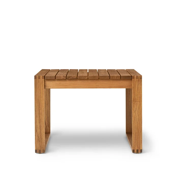 BK16 Beistelltisch 69 x 66 cm von Carl Hansen in Teak geölt