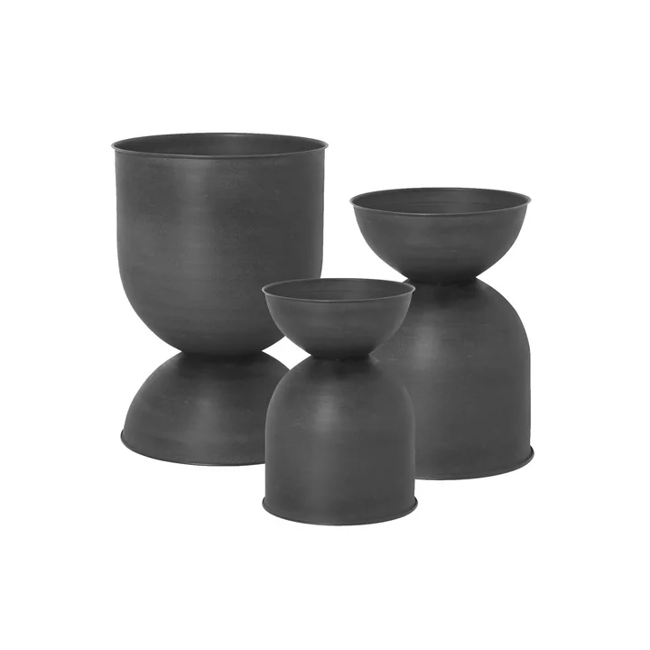 Hourglass Blumentopf von Ferm Living in verschiedenen Größen