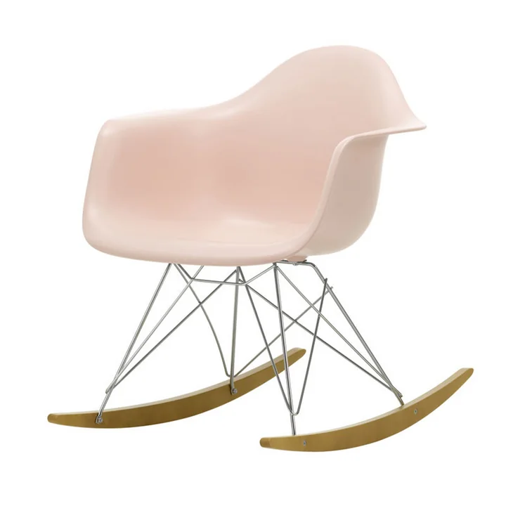 Eames Plastic Armchair RAR von Vitra in Ahorn gelblich / Chrom / zartrosé