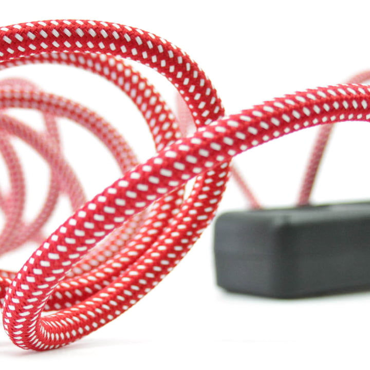 Extension Cord 3fach-Steckdose, Wellington Red (TT-95) von NUD Collection 