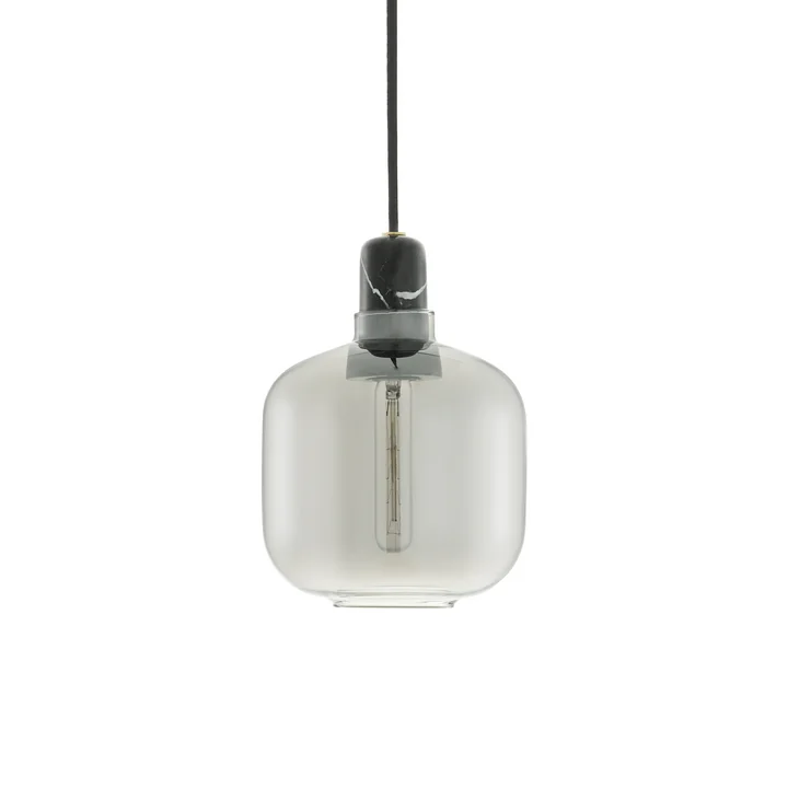 Amp Pendelleuchte small von Normann Copenhagen in Smoke / Black