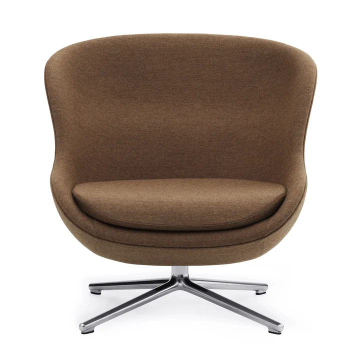 Der Hyg Lounge-Sessel von Normann Copenhagen hat eine voluminöse Form