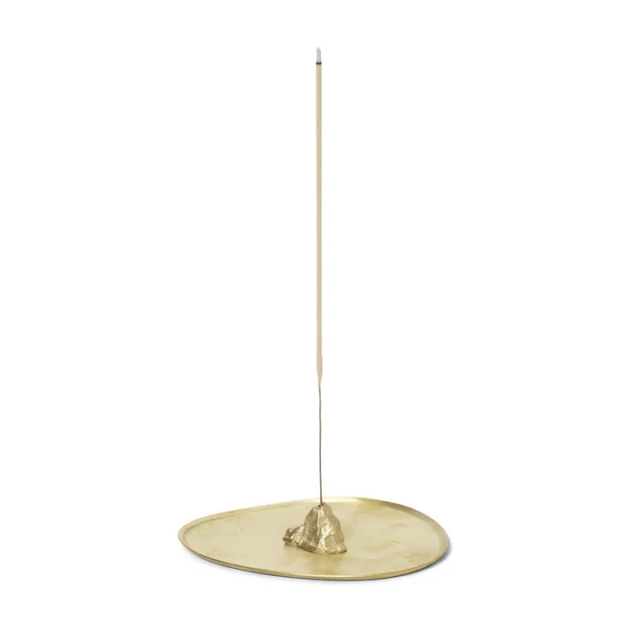 Stone Räucherstäbchen Halter von Ferm Living in Messing