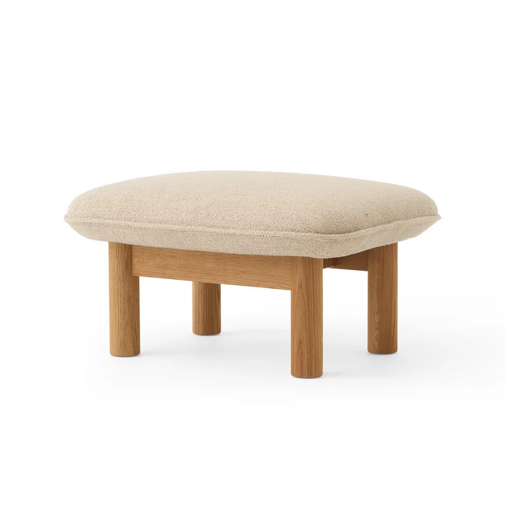 Brasilia Ottoman, Eiche natur / Bouclé beige von Audo