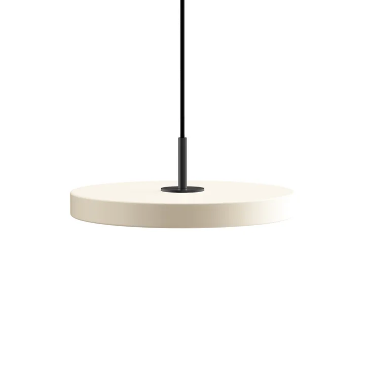 Die Asteria Mini LED-Pendelleuchte von Umage in schwarz / pearl
