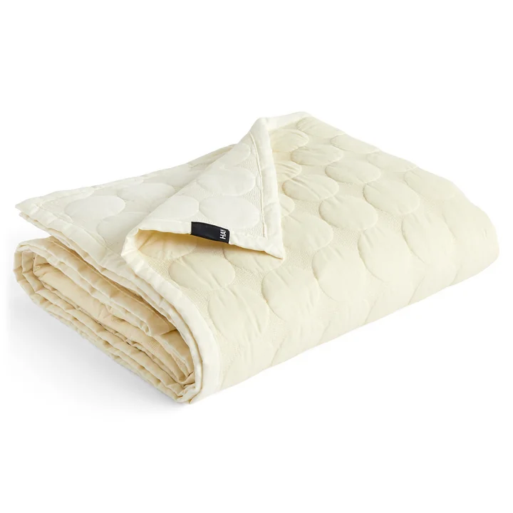 Mega Dot Tagesdecke, 260 x 260 cm, ivory von HAY