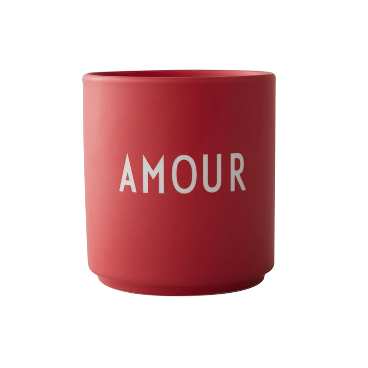 AJ Favourite Porzellan Becher von Design Letters in der Ausführung Amour / rot