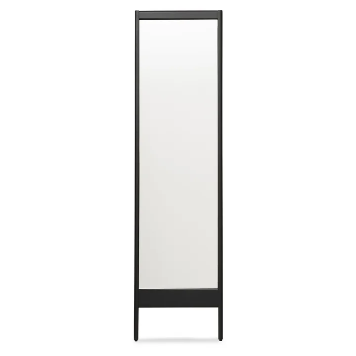 A Line Spiegel von Form & Refine in der Ausführung Eiche schwarz gebeizt