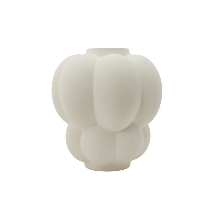 Die UVA Vase von AYTM in der Frage creme