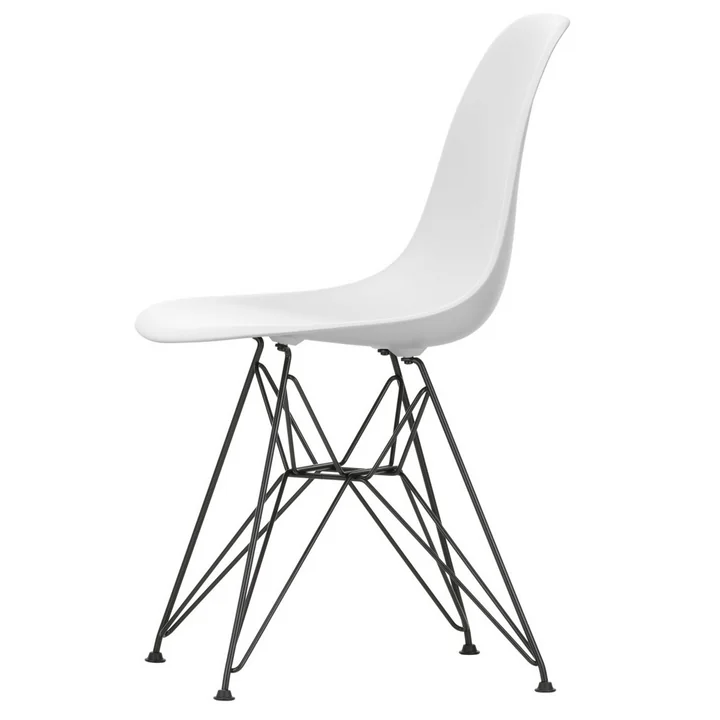 Eames Plastic Side Chair von Vitra