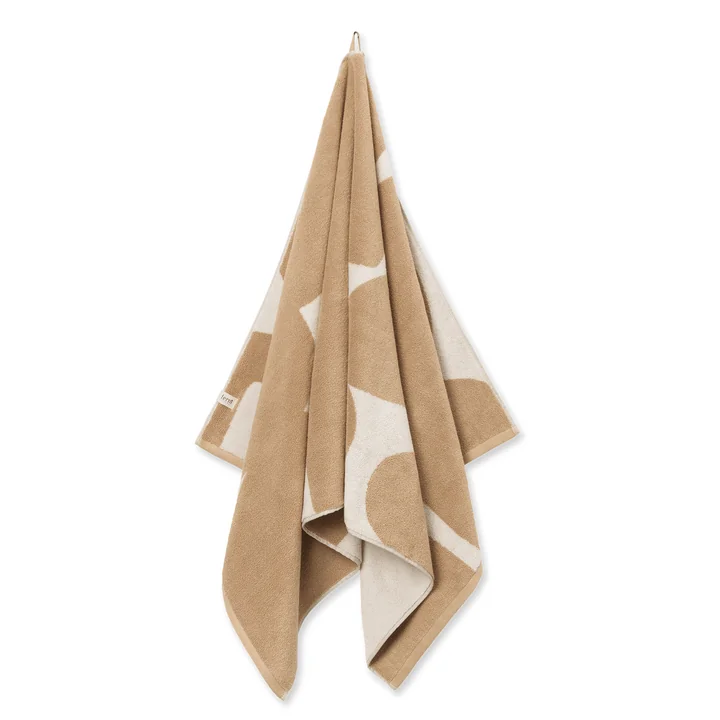 Ebb Badetuch, sand/naturweiß von Ferm Living