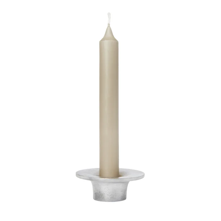 Ferm Living - Soothe Kerzenhalter, Aluminium mit Kerze