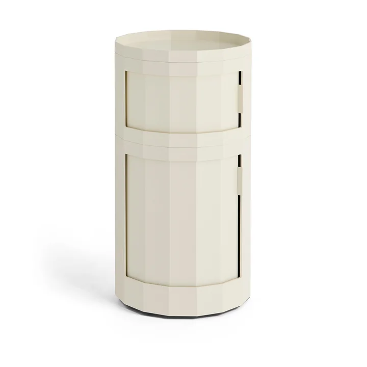 HAY - Facet Cabinet 110 mit Füßen und Rollen, eggshell