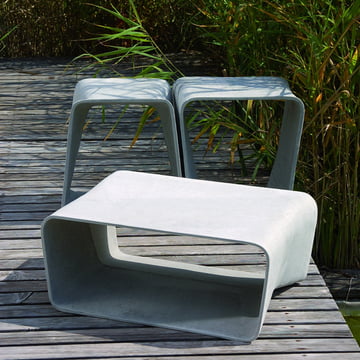 Outdoor-Beton-Design: Eternit Ecal Tisch und Hocker