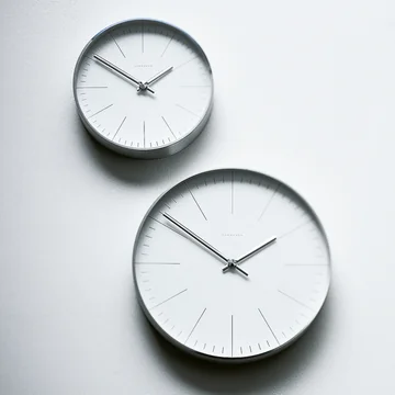 Max Bill Wanduhren, Strich - an der Wand hängend