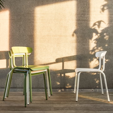 Alu Mito Outdoor Stuhl von Conmoto - gestapelt