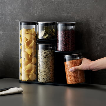 Podium 100 Aufbewahrungsbehälter-Set mit Ständer von Joseph Joseph