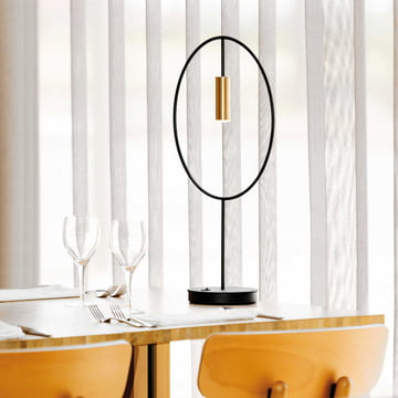 Revolta LED Tischleuchte von Estiluz