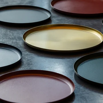 Metalltablett in verschiedenen Größen