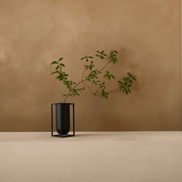 Audo-Kubus-Vase-Lolo-schwarz-Situation-3