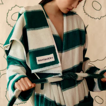 Marimekko - Galleria Bademantel und Handtuch, emerald / melon