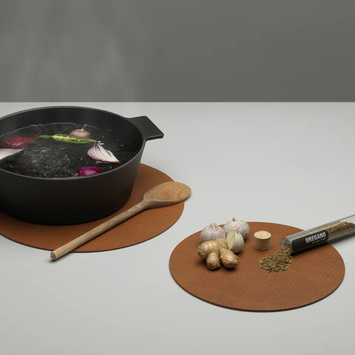 Topfuntersetzter aus recyceltem Leder