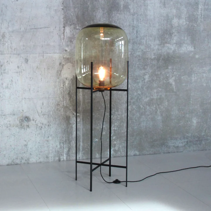 Spiel mit verschiedenen Materialien