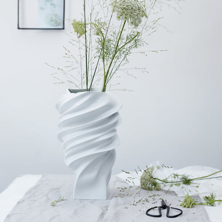 Die Squall Vase von Rosenthal mit einer Größe von 32 cm