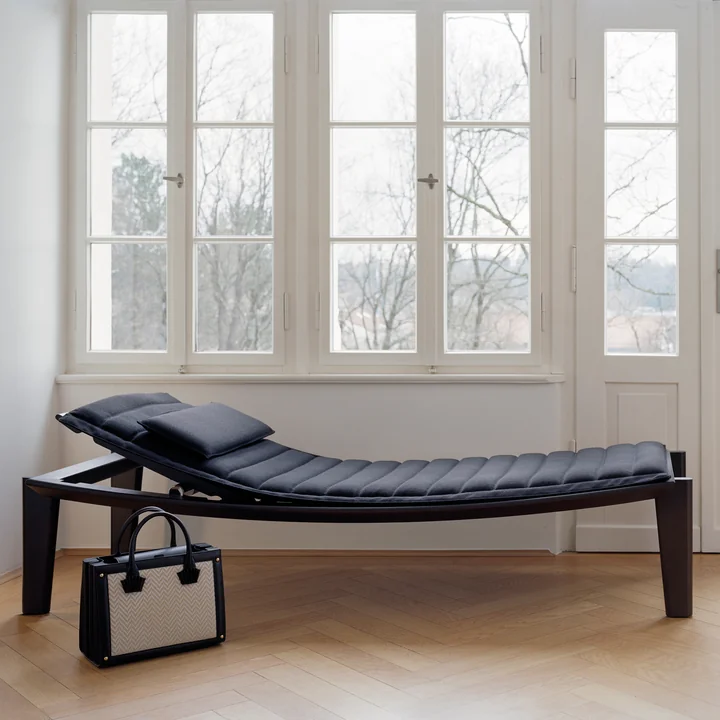 Ulisse Tagesliege von ClassiCon in Schwarz