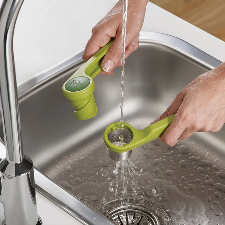 Helix Knoblauchpresse von Joseph Joseph